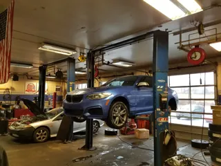 Everest Auto Repair