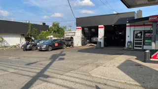 Demi Auto Care & Tires