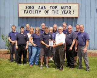 Dupont's Service Center