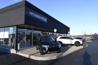 James Mitsubishi Greece