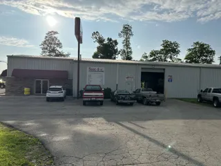 Fleet Doc Richmond - a Main Street Auto shop