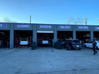 Tire Store Service Center