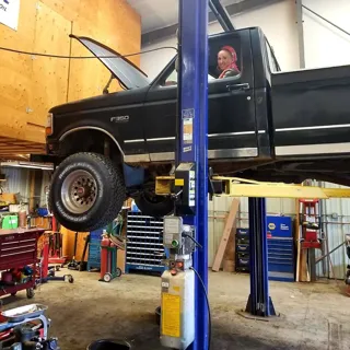 Redline Automotive (AK)