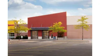 Blain's Farm & Fleet Tires and Auto Service Center - Elgin, IL