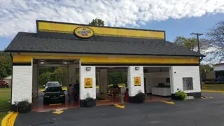 Macomb Oil Change Center