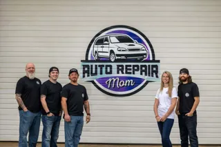 Auto Repair Mom