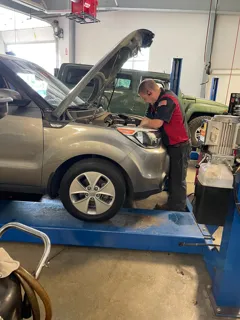 Lava Auto & Tire Service