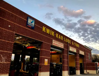 Kwik Kar Oil Change & Auto Care of Farmers Branch