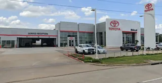 Gullo Toyota of Conroe Service & Parts Center