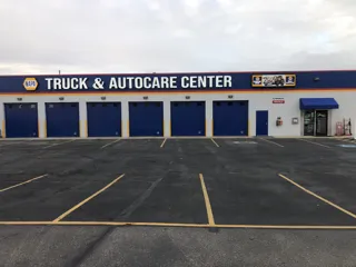 NAPA Truck & Autocare Center, Ray’s Diesel & Automotive Repair